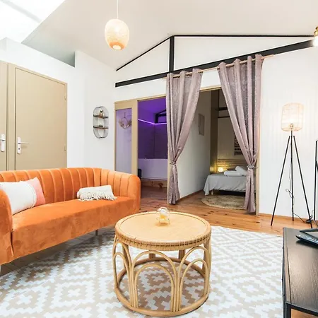 Zen & - Maison Cosy - - Netflix * Tours