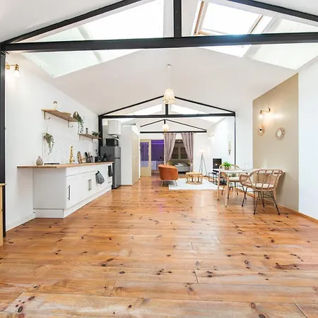 Zen & - Maison Cosy - - Netflix