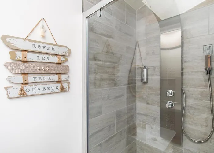 Zen & - Maison Cosy - - Netflix *